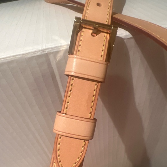 Louis Vuitton Shoulder bag/Crossbody Wooster pale Yellow Vernis - Picture 3 of 11